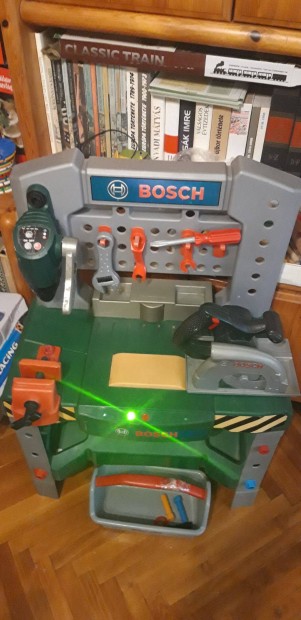 Bosch szerelőasztal eladó
