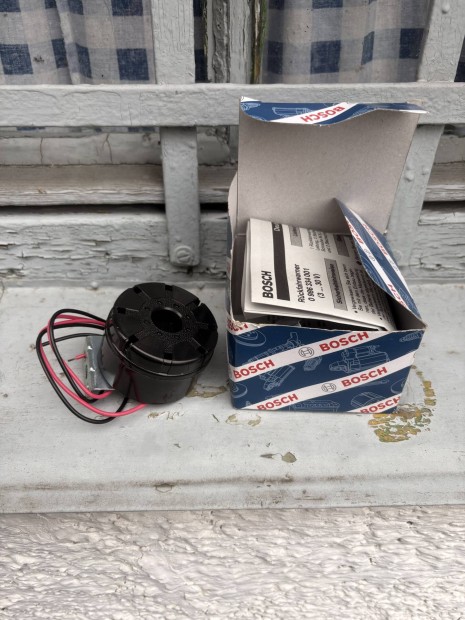 Bosch tolats hangjelz 12/24v.