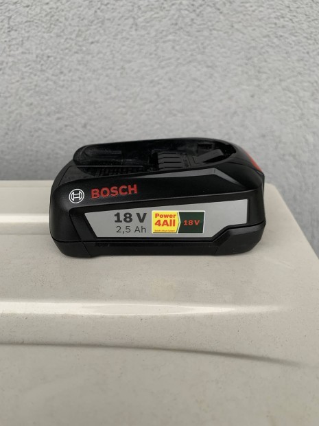 Bosch j akkumultor 2,5 Ah 18V  Power 4All