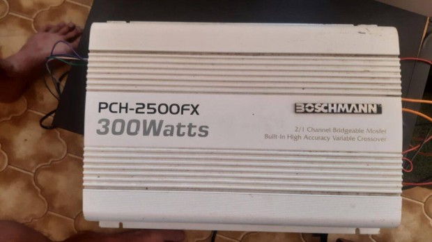 Boschmann autó erősítő 300w