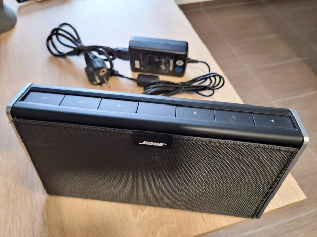 Bose Soundlink Bluetooth hangszr