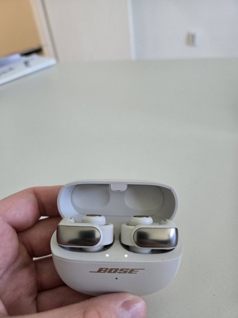 Bose Ultra Open Earbuds