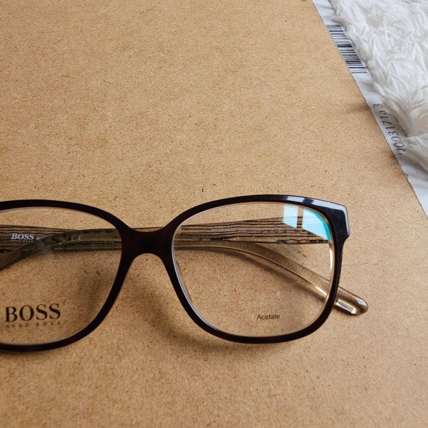 Boss 0852 B8U frfi optikai keret teljesen j