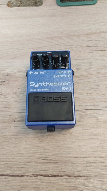 Boss SY-1 Gitreffekt