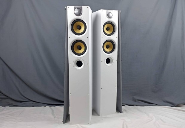 Bowers & Wilkins B&W 684 S2