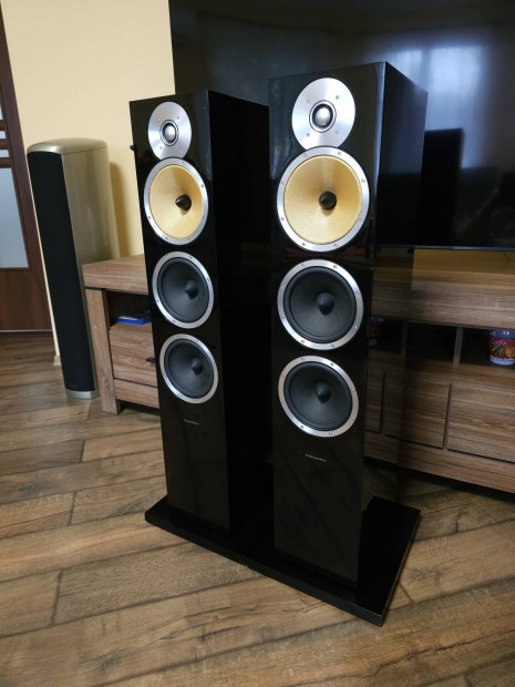 Bowers & Wilkins CM-9