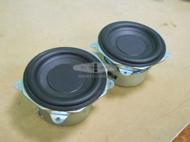 Bowers & Wilkins ZeppelinAir ,50W,7ohm 14cm-s gumiperemes mélysugárzó