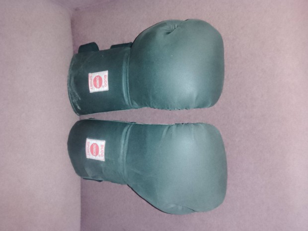 Boxkesztyű felnőtt, újszerű