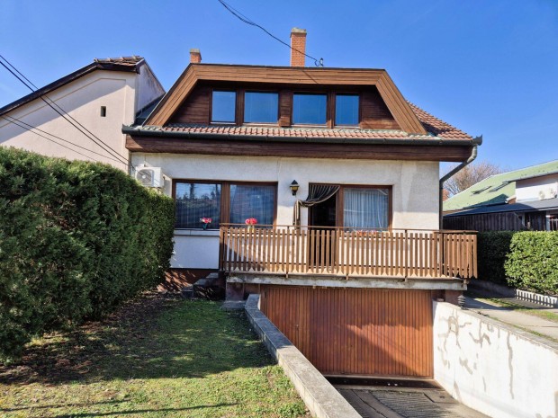 Bp., XIV. ker., Als�r�kos - Elad� ikerh�z