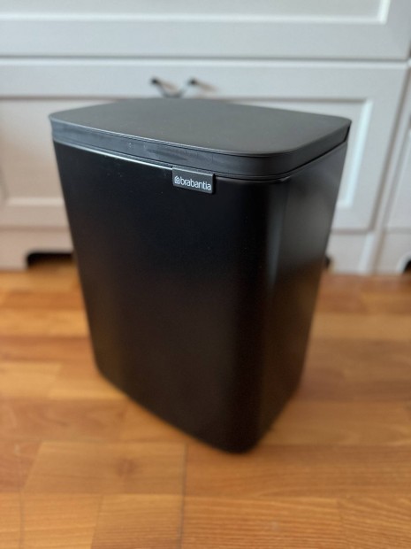 Brabantia 12 literes szemttart kuka