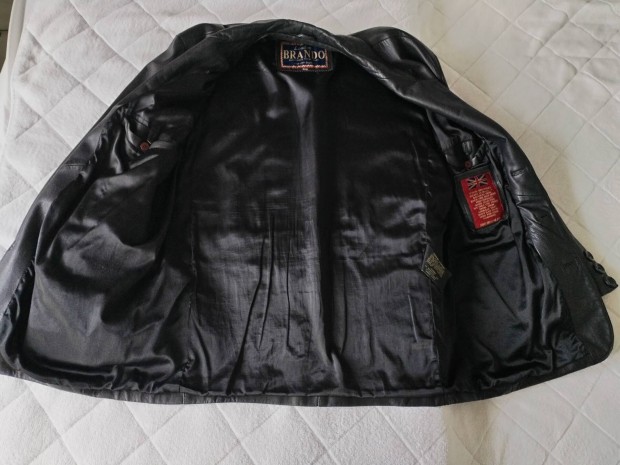 Brando London Fekete b�r zak� 