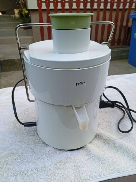 Braun Multipress MP 32 gyümölcscentrifuga