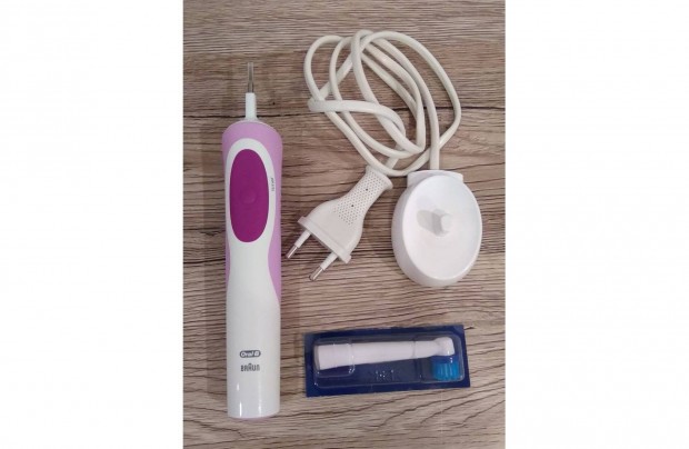 Braun Oral-B lila elektromos fogkefe Oral B 3757 Vitality jszer
