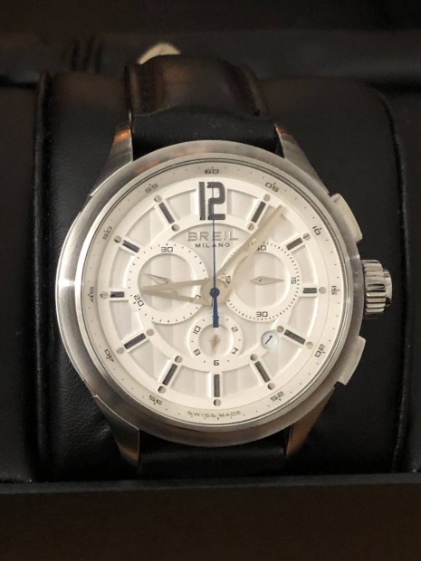 Breil Milánó Swiss Made Quartz Chronograph Valódi Bőr Szíjas