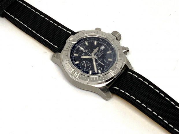 Breitling Avenger 43 Chronograph, flis, vadonatj Lgsw