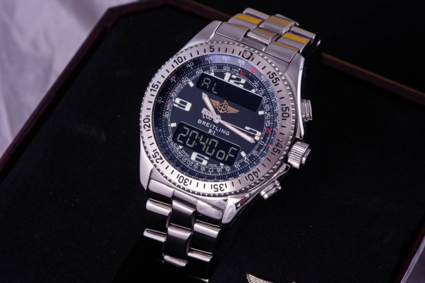 Breitling B-1