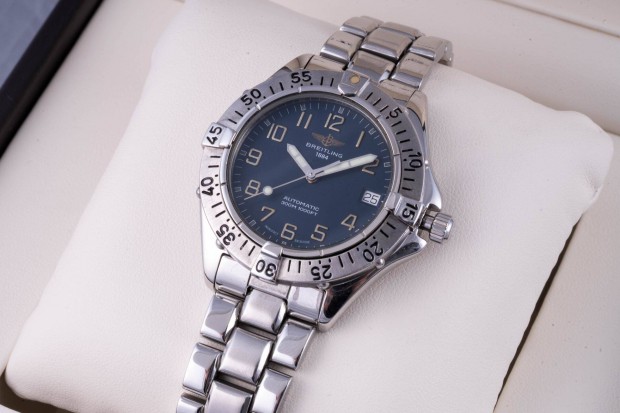 Breitling Colt Automatic