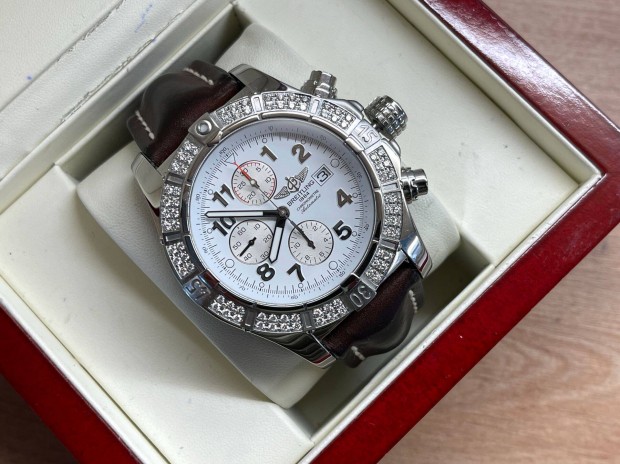 Breitling Super Avenger Chronograph Diamond 48 Lgsw