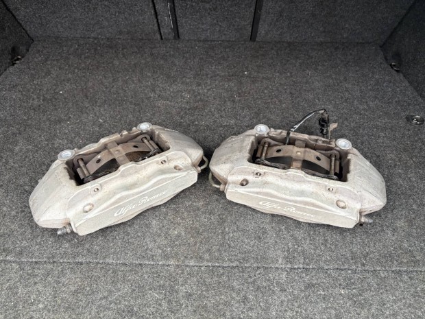 Brembo 4 dugattyus f�k Alfa 159