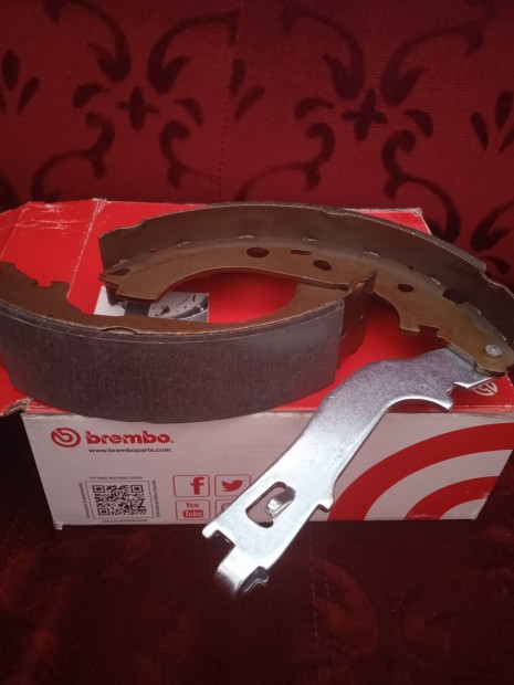 Brembo S 23518 fkbett szett Fiat Doblohoz