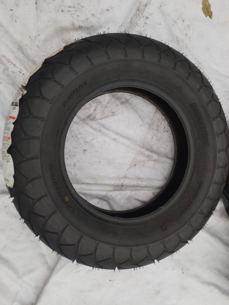 Bridgeston 180 / 80 14 M/C h�ts� gumi , Suzuki RV 125