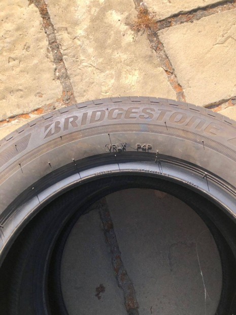 Bridgeston 185/65R15 88H