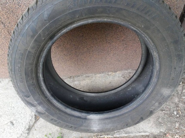 Bridgestone 175/65 R14 tli gumi
