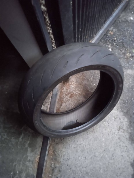 Bridgestone 190/50 S22
