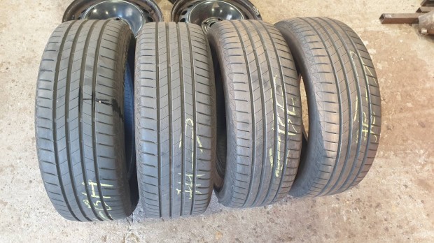 Bridgestone 195/60 R15 garnitra (4 db)