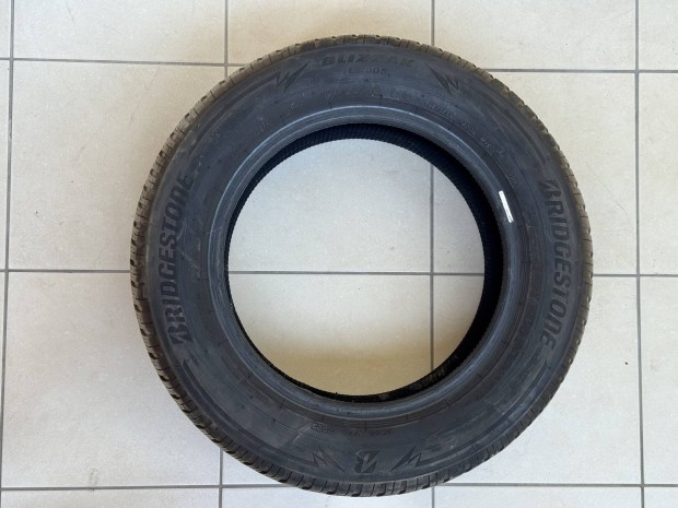 Bridgestone 195/65R15 Blizzak LM005 195/65 R15 2023-as téligumi