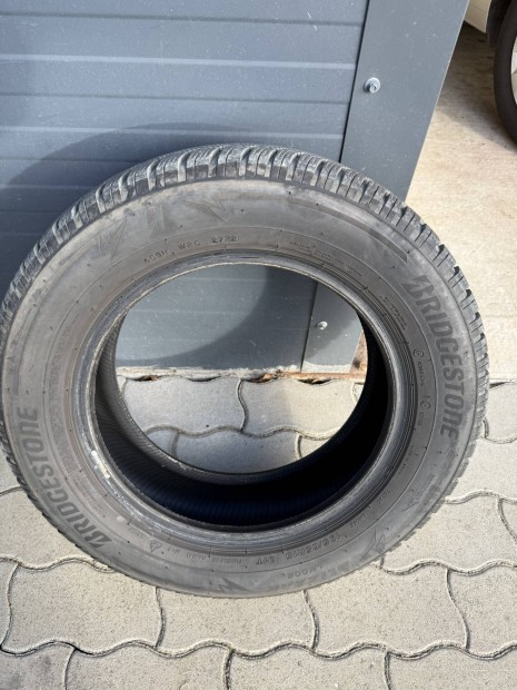 Bridgestone 195/65 15 téligumi 2022