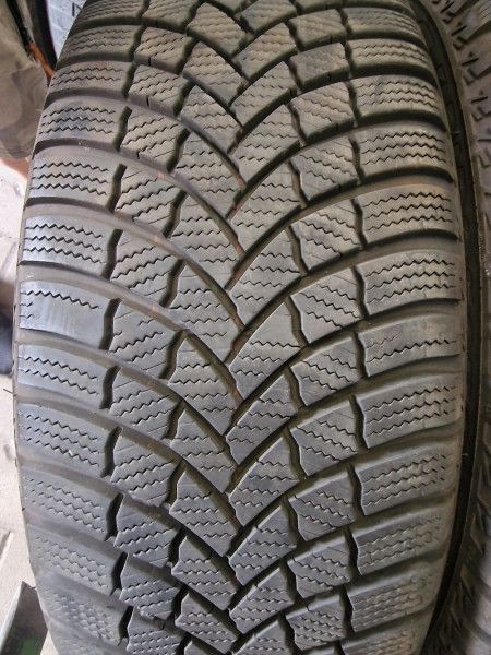 Bridgestone 205/55R16 LM-001 6.5mm DOT18 hasznlt gumi HG12849 tli