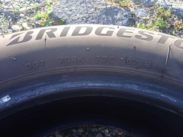 Bridgestone 205/55 R16 7 ves tli gumi 4 db elad