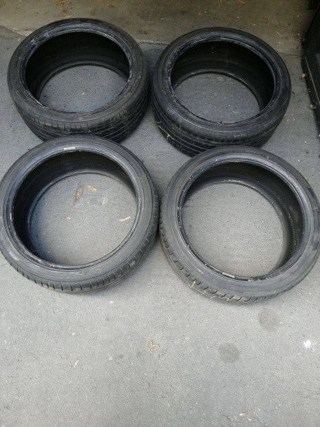 Bridgestone 225/40 R18 nyrigumi szett elad