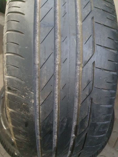 Bridgestone 225/45R19 T001 5mm DOT15 hasznlt gumi HG5665 nyri