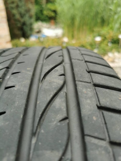 Bridgestone 235/55 R19 nyárigumi