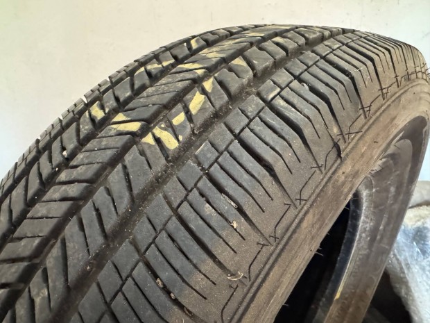 Bridgestone 255/70/18 terepjrgumi