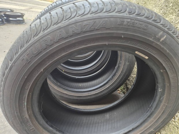 Bridgestone 4db nyári gumi