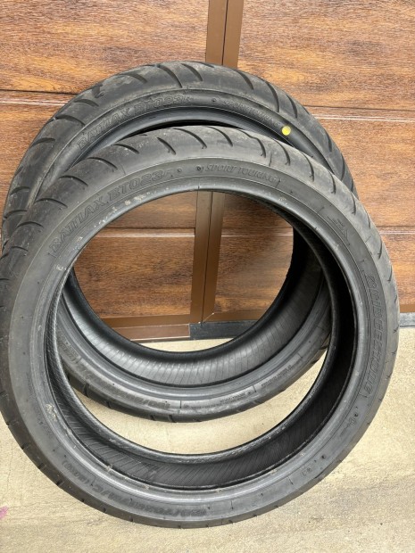 Bridgestone BT23 motorgumi