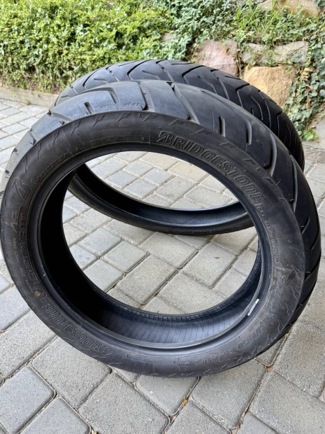 Bridgestone Battlax A41 90/90-21 és 150/70-17 5000km-t futott párban