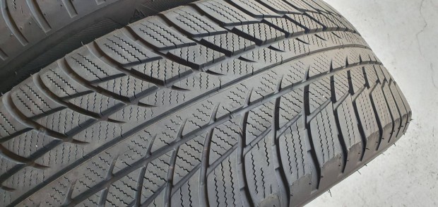 Bridgestone Blizzak 205/60 R17 tli gumi 2db /T262