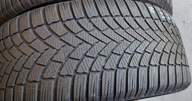 Bridgestone Blizzak LM005 225/50 R17 téli gumik 2db