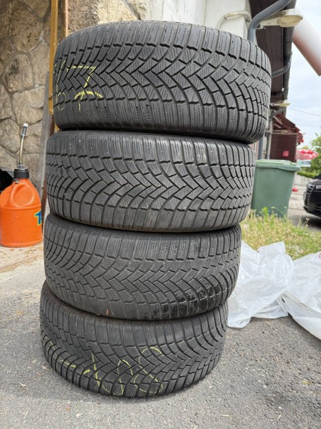 Bridgestone Blizzak LM005 235/45 R18 235 45 18 Skoda Audi VW Seat