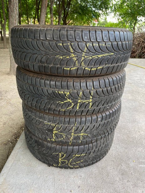 Bridgestone Blizzak LM80 215/70 R16 Tli 4db DOT:2014/24!