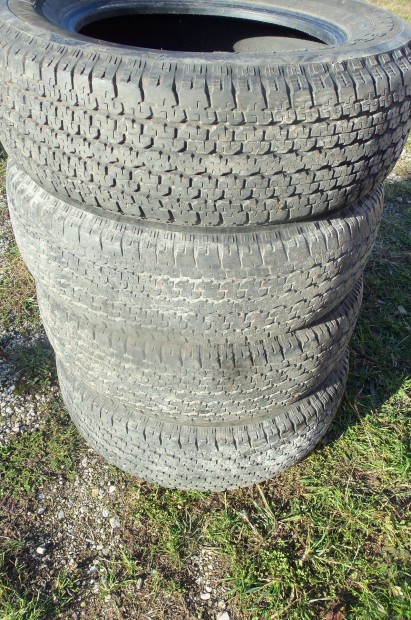 Bridgestone Dueler 215/65R16 terepjr pickup nyri gumi garnitra