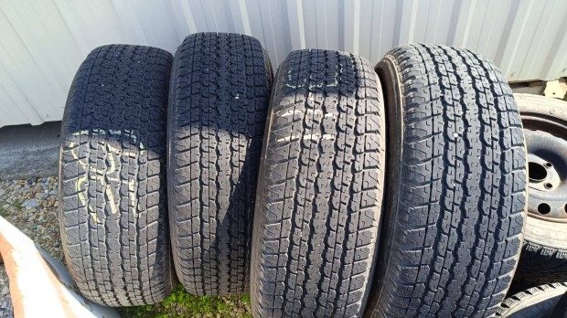 Bridgestone Dueler H/T 255/65 R17 autógumi