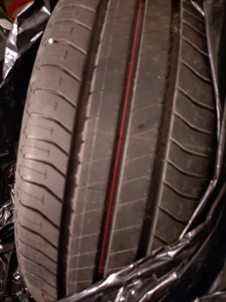 Bridgestone Ecopia EP150 205/45 R17