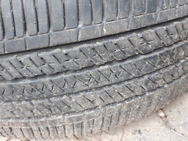 Bridgestone Ecopia H/L 422 nyári gumi