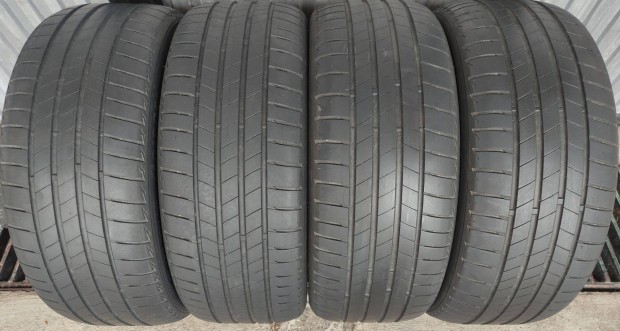 Bridgestone T005 225/45 R18 225/45R18 2022es nyri gumi harmad ron