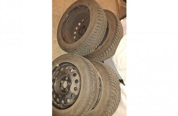 Bridgestone T�li gumi felnivel elad�